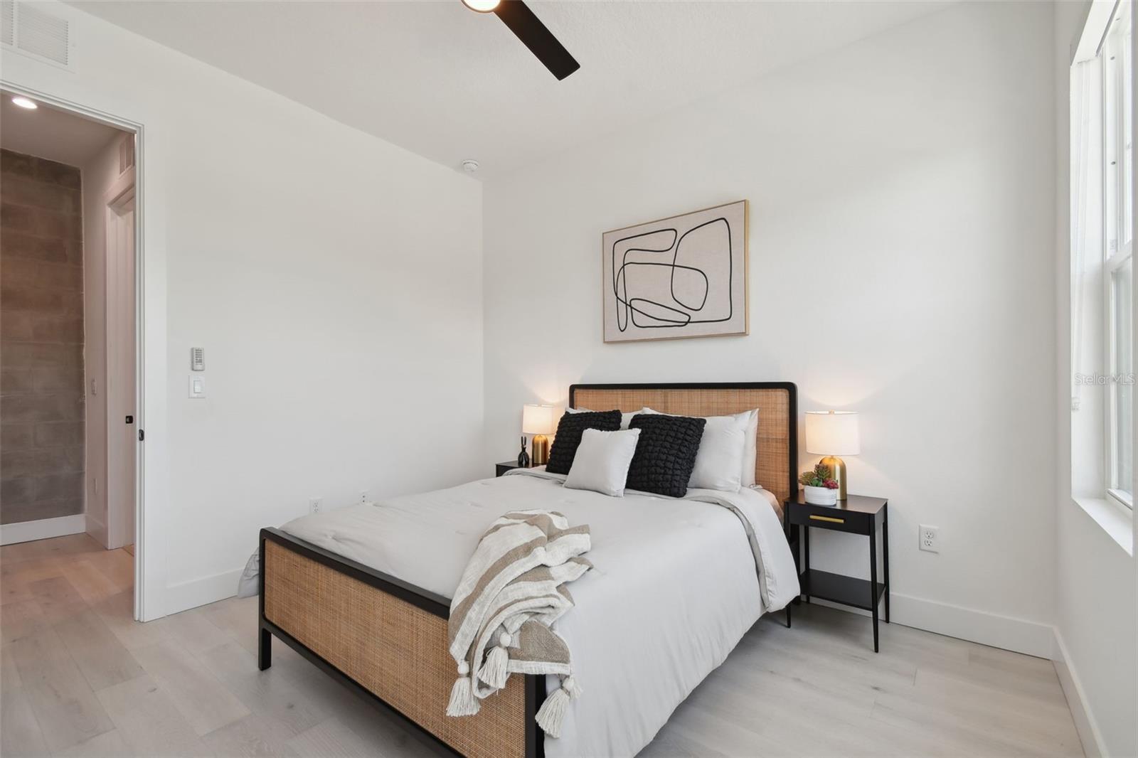 CANVAS WAD - Residential