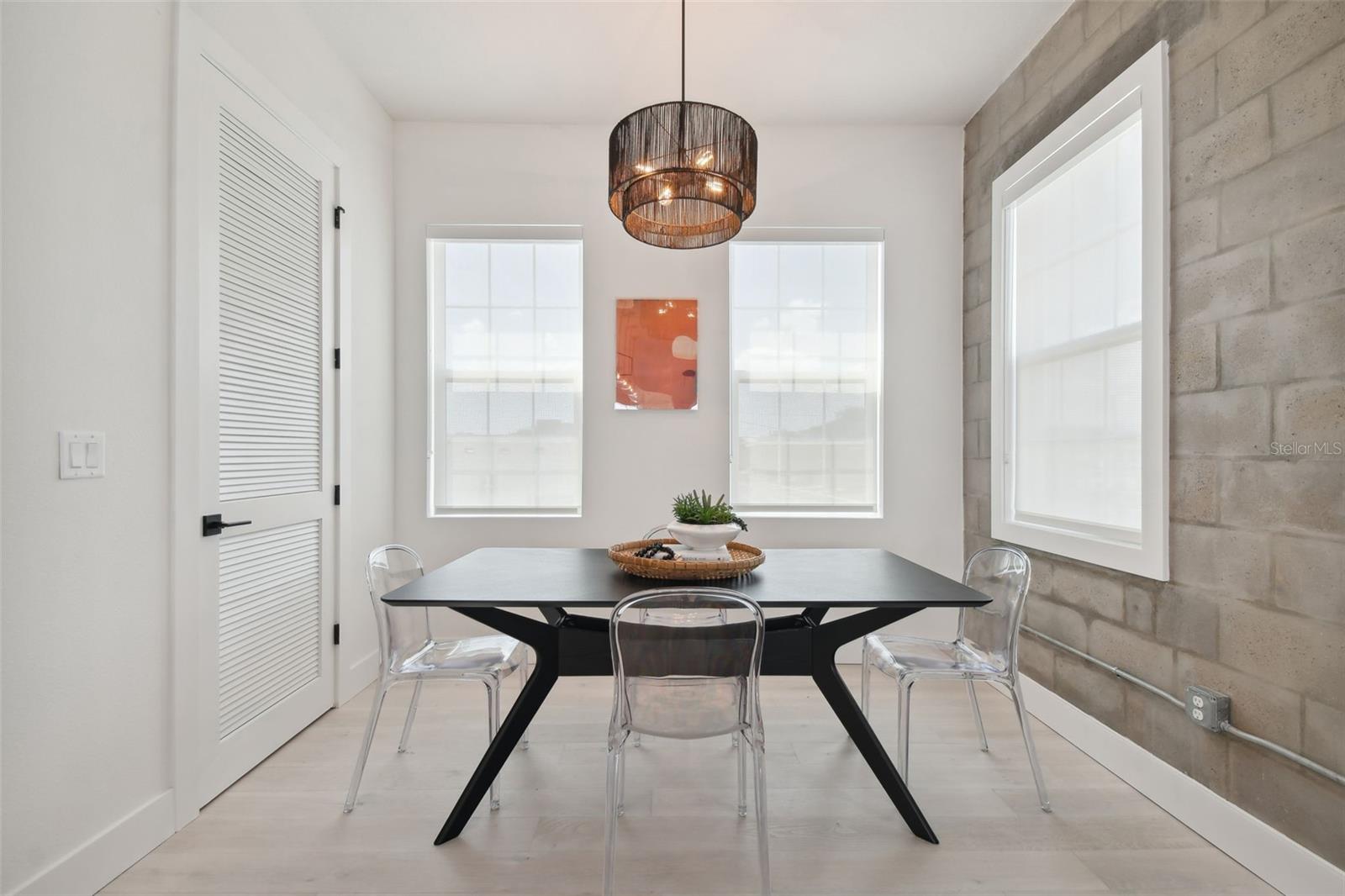 CANVAS WAD - Residential