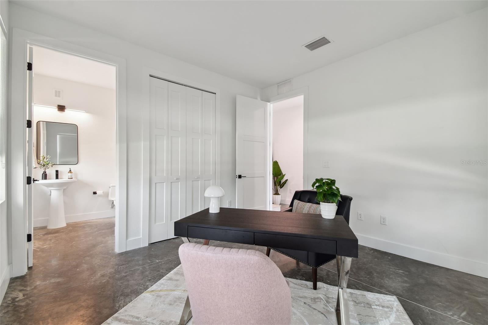 CANVAS WAD - Residential