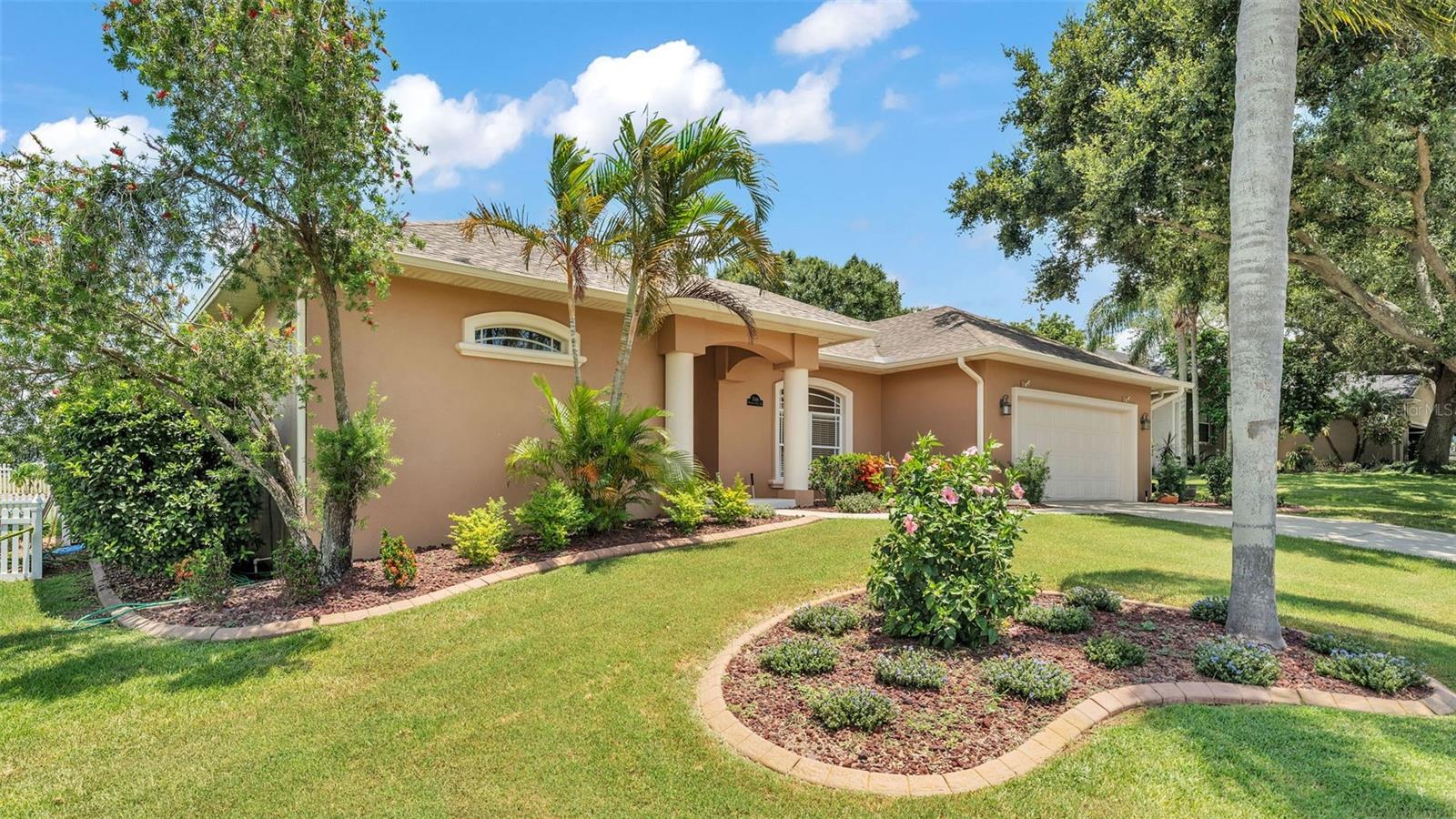 5548 WOODWIND HILLS DRIVE