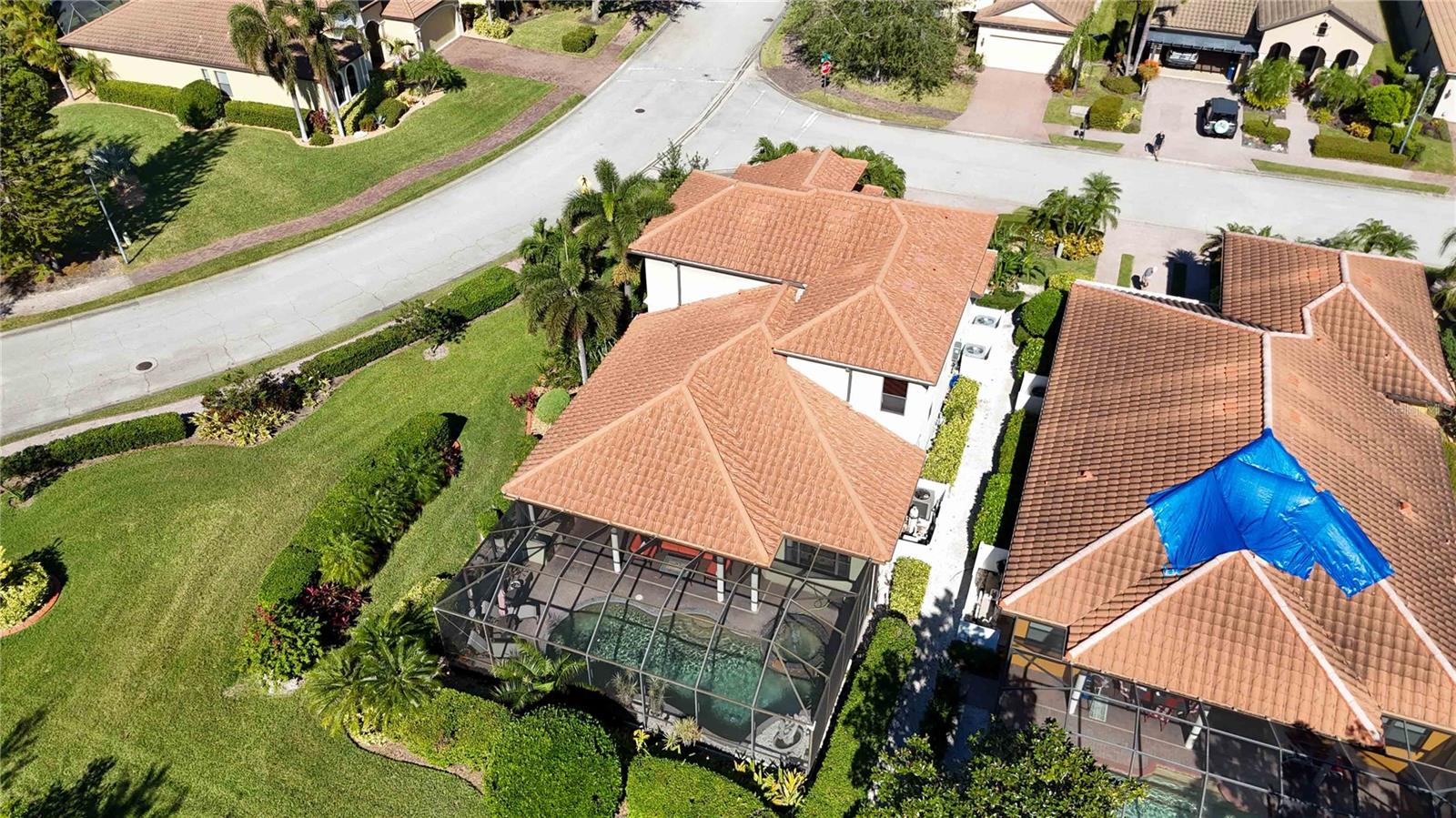 RESIDENCES AT UNIVERSITY GROVES - Residential