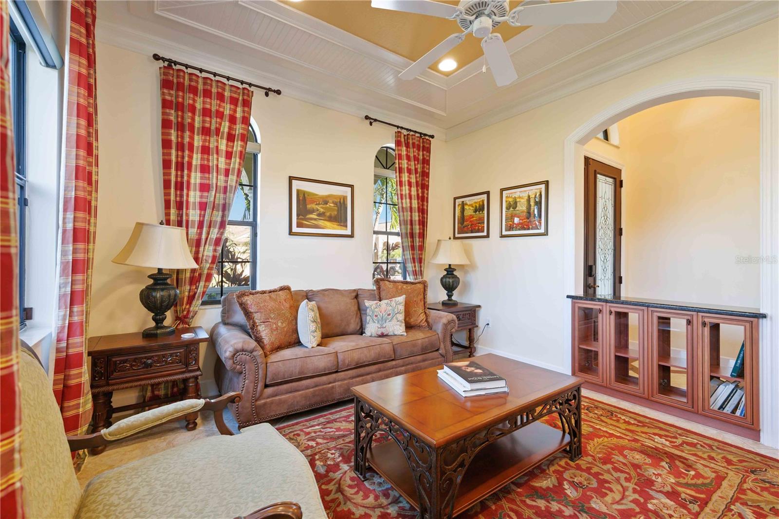 RESIDENCES AT UNIVERSITY GROVES - Residential