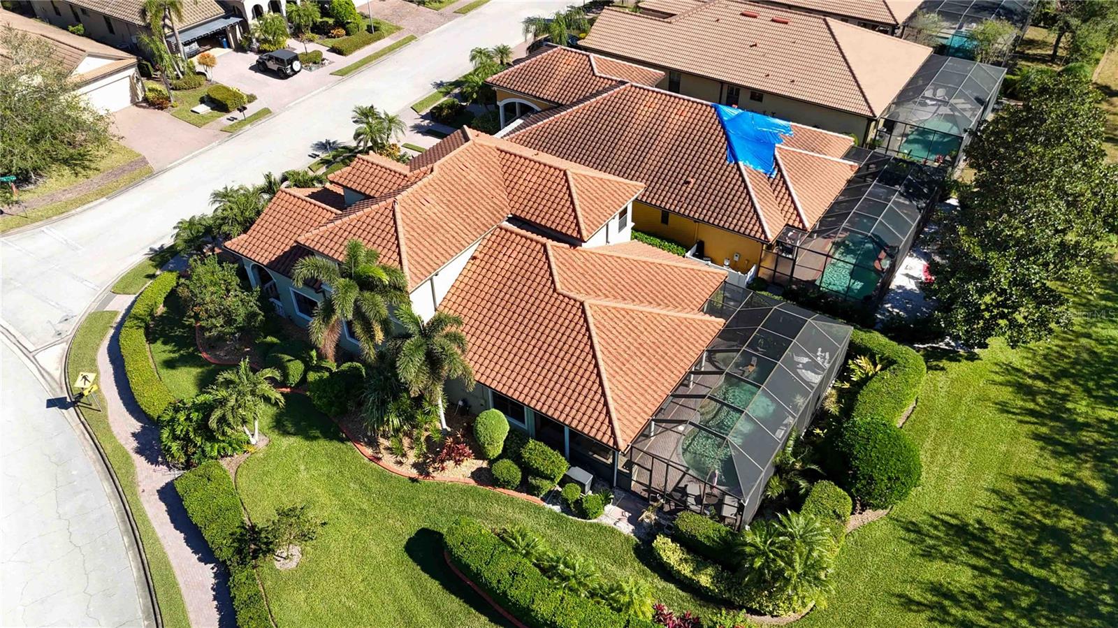 RESIDENCES AT UNIVERSITY GROVES - Residential