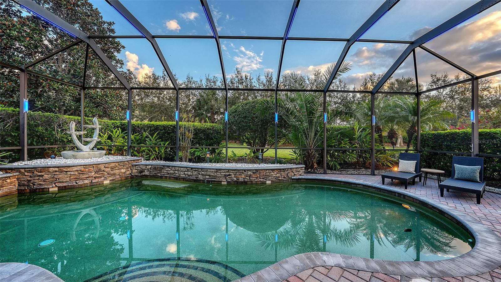 RESIDENCES AT UNIVERSITY GROVES - Residential