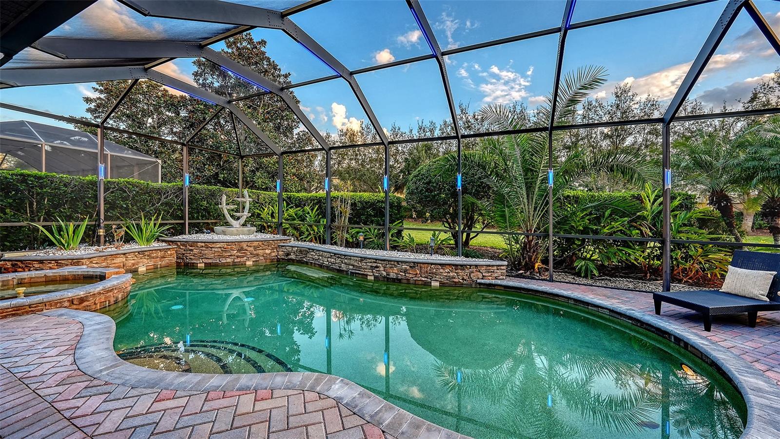 RESIDENCES AT UNIVERSITY GROVES - Residential