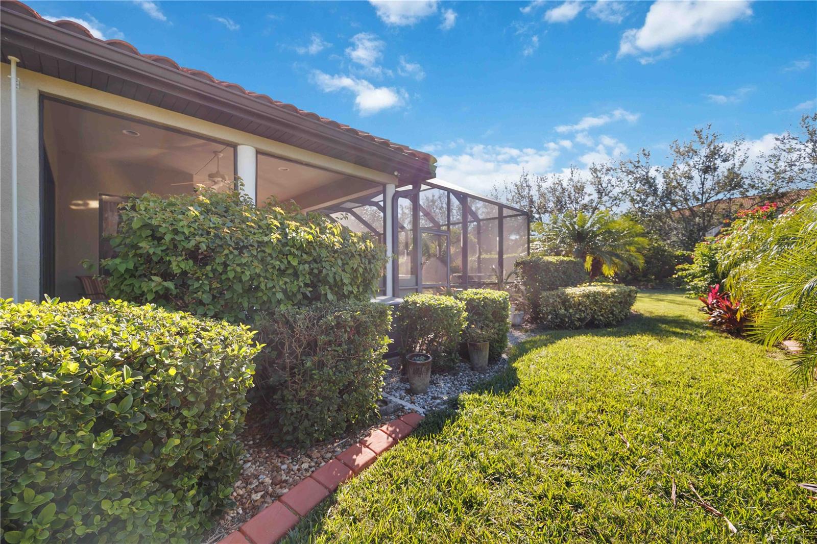 RESIDENCES AT UNIVERSITY GROVES - Residential