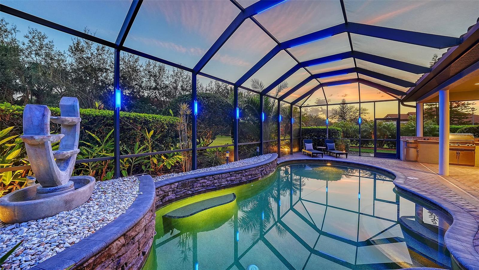 RESIDENCES AT UNIVERSITY GROVES - Residential