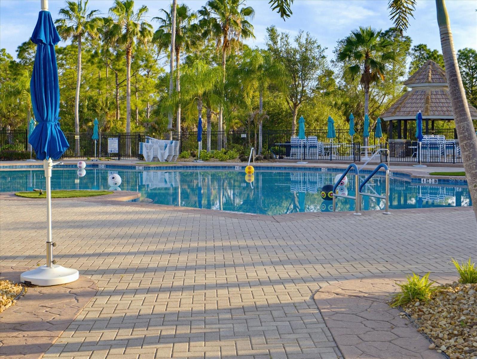 STONEYBROOK AT VENICE - Residential