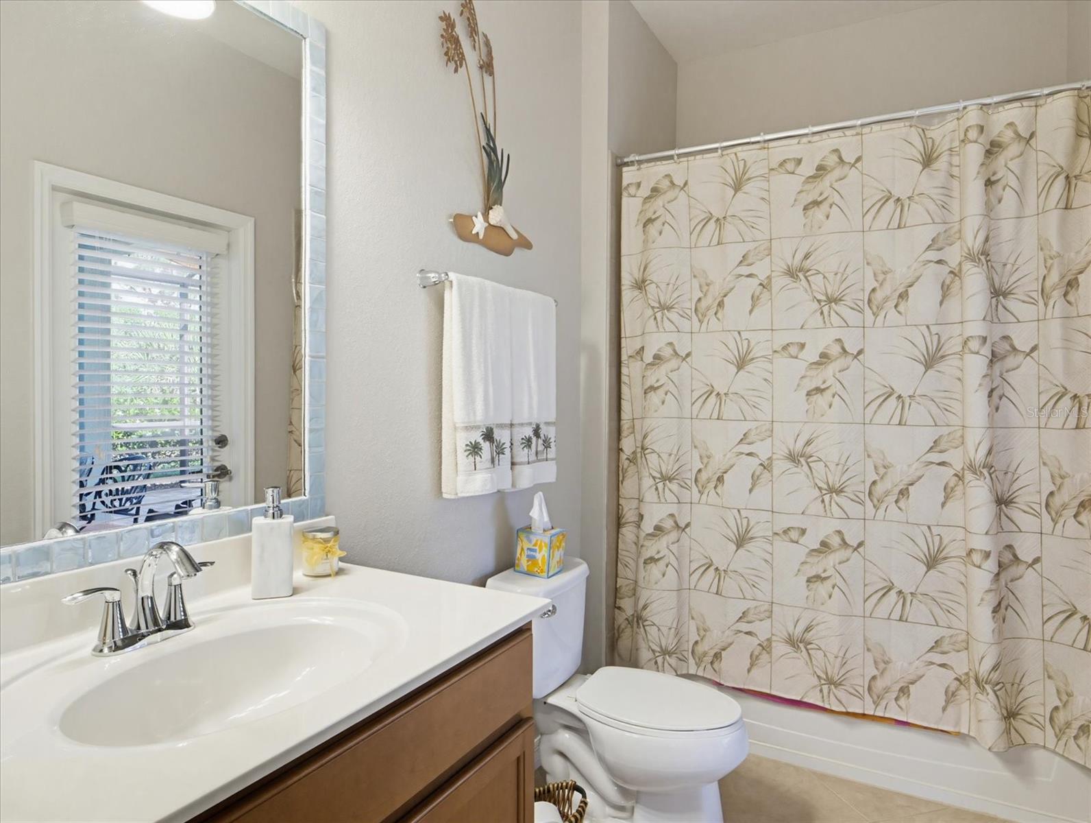 STONEYBROOK AT VENICE - Residential