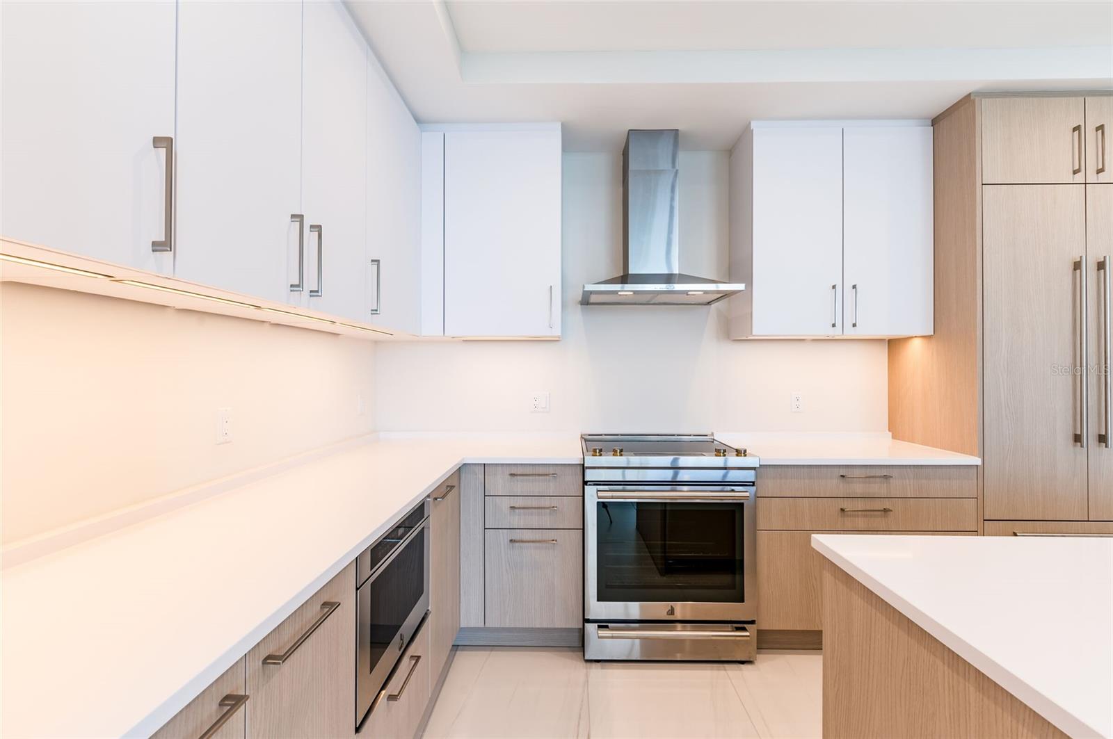 ART HOUSE A CONDOMINIUM UNIT 2208 - Residential