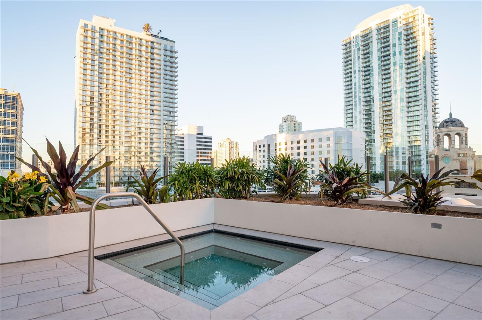 ART HOUSE A CONDOMINIUM UNIT 2208 - Residential