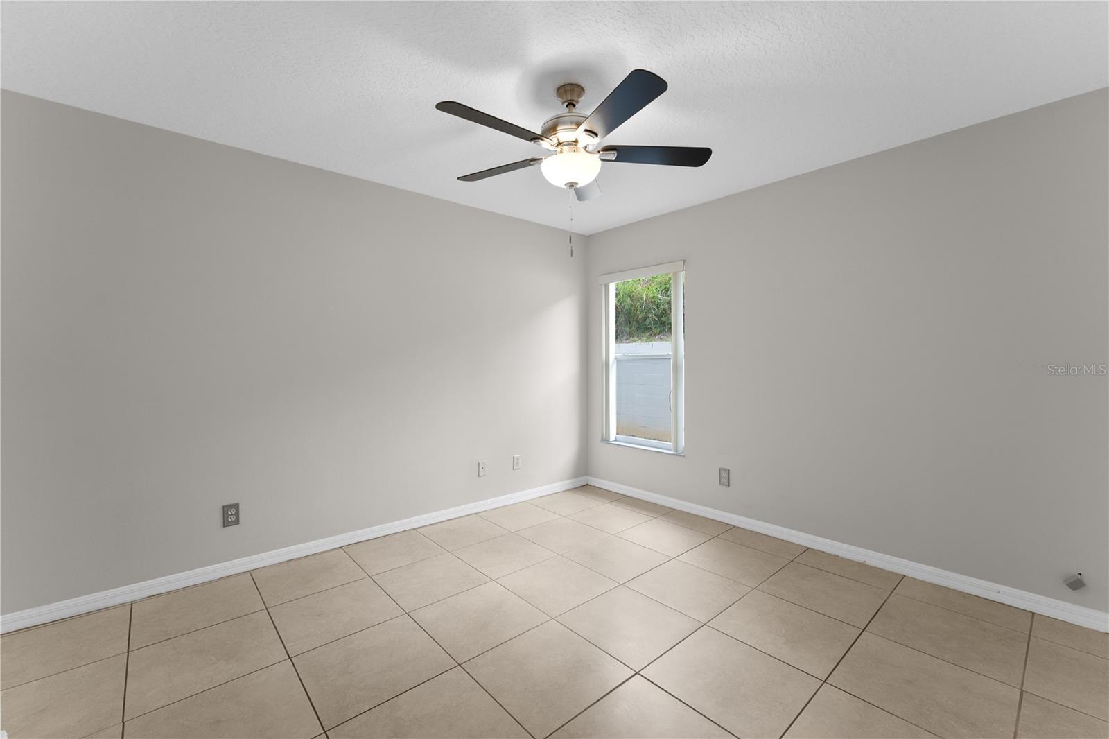 CLERMONT HILLSIDE VILLAS TWNHS - Residential Lease