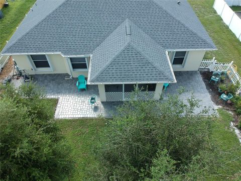 A home in NORTH PORT