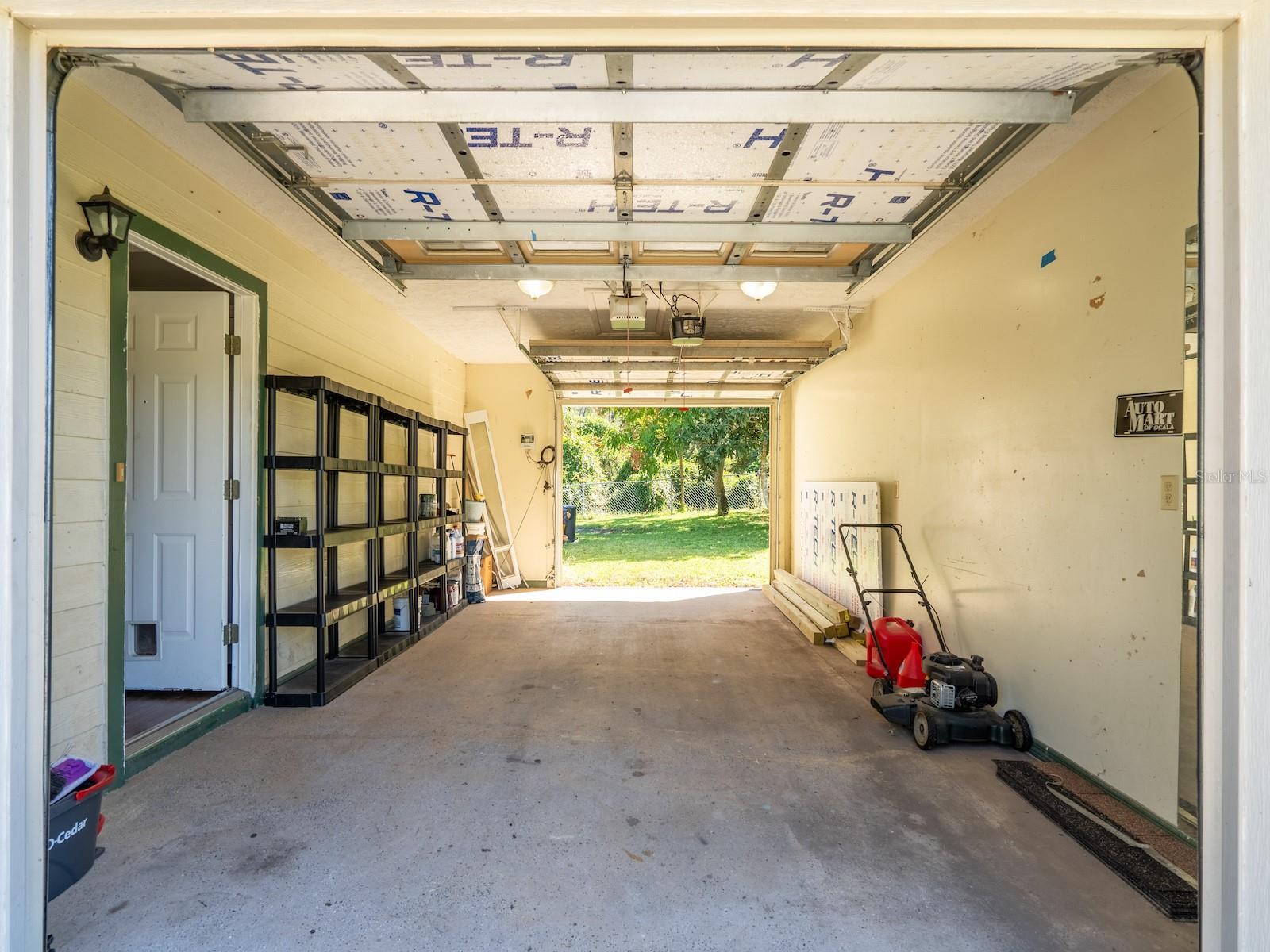 FRST LAKE - Residential