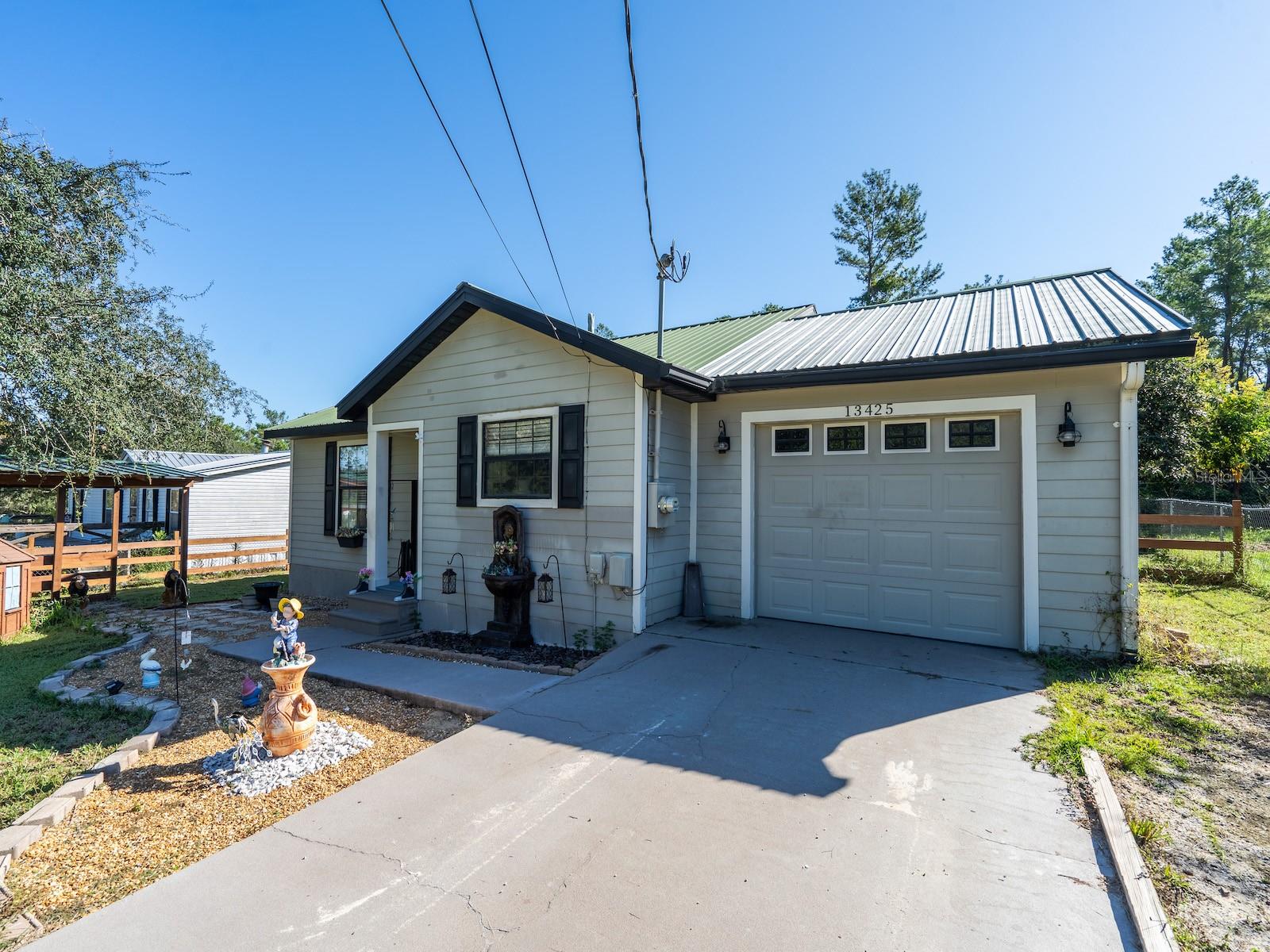 FRST LAKE - Residential