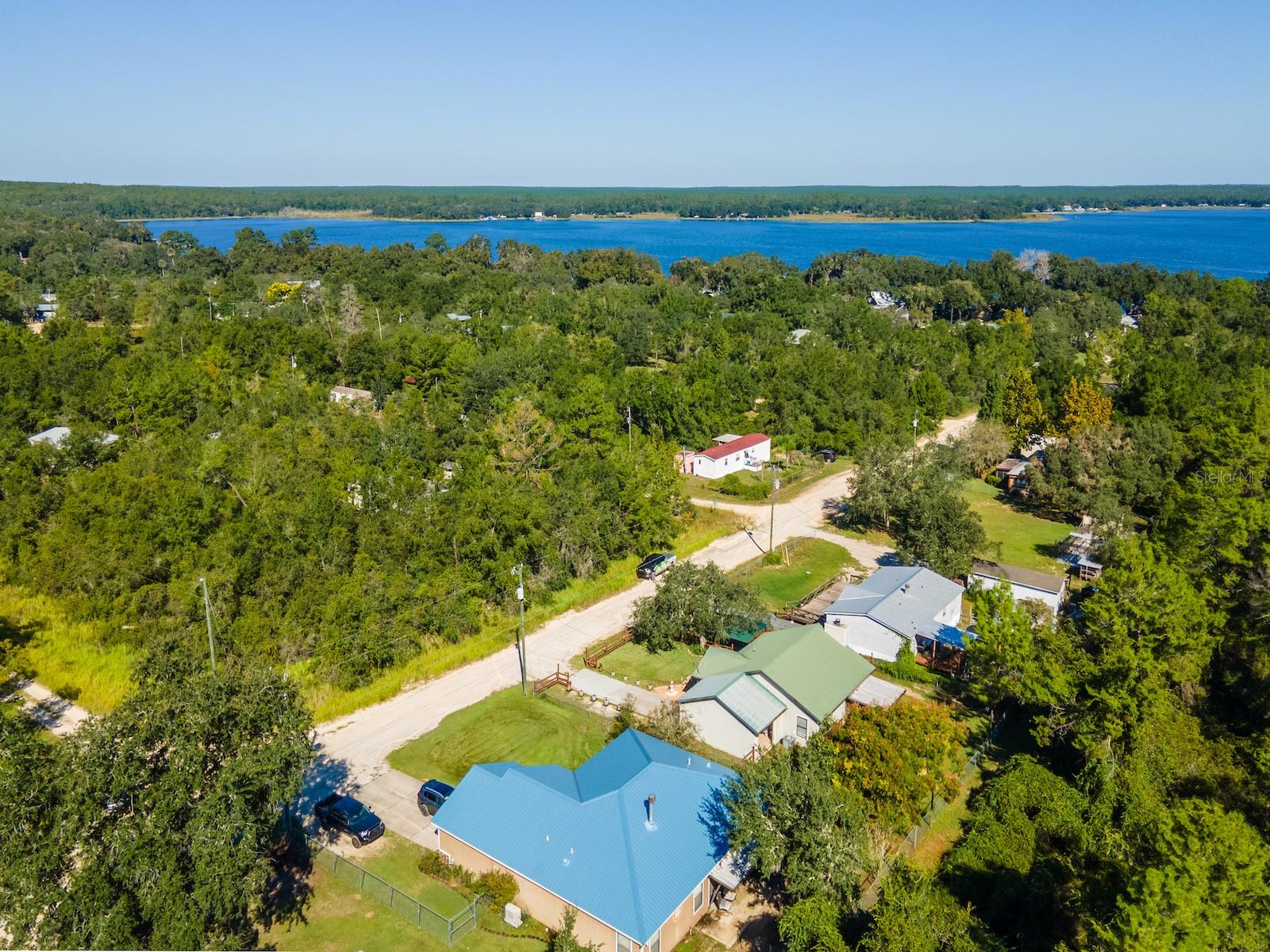 FRST LAKE - Residential