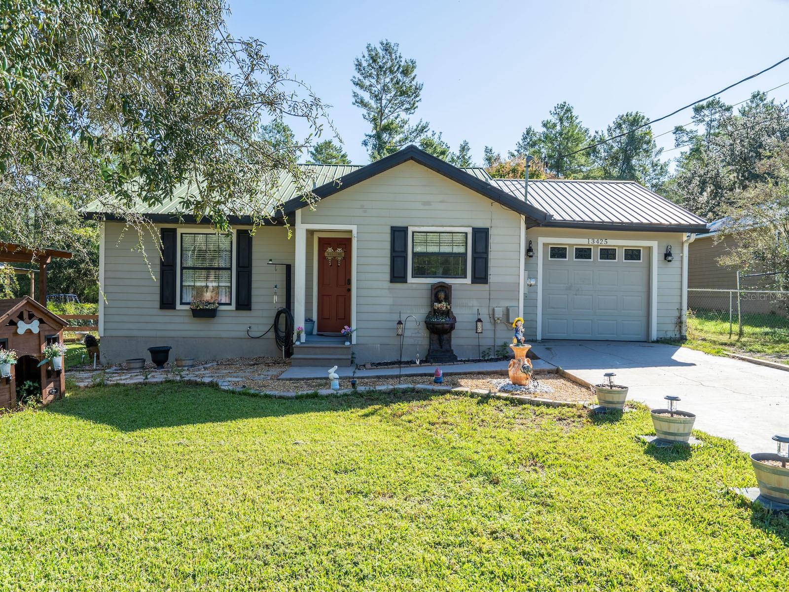 FRST LAKE - Residential