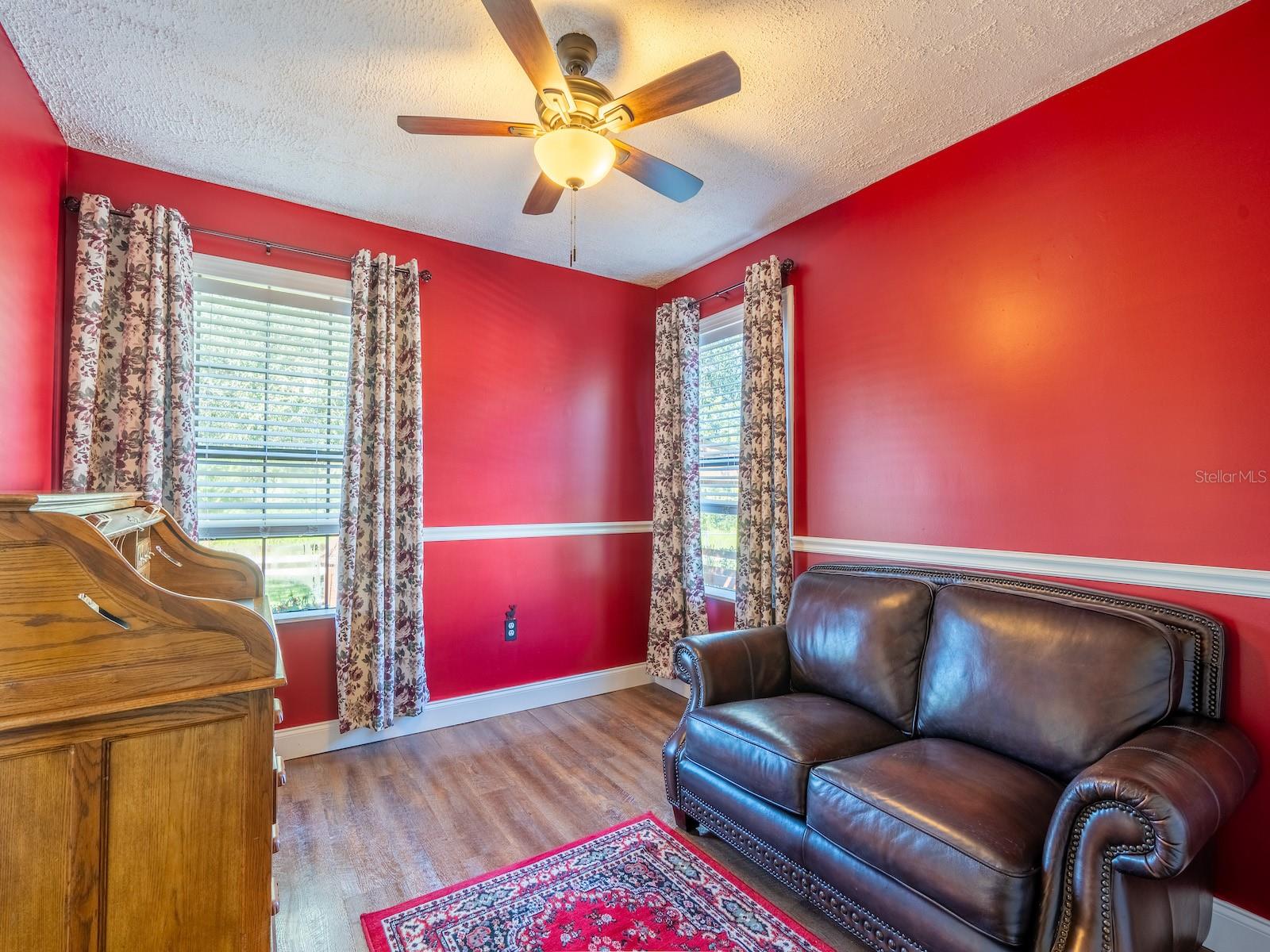 FRST LAKE - Residential