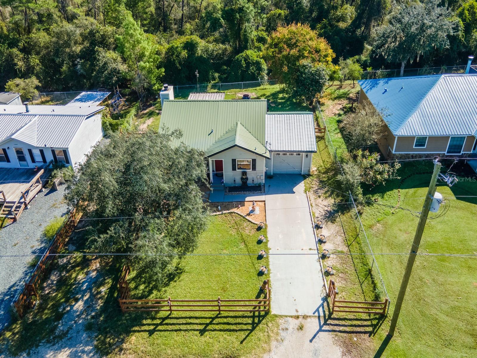 FRST LAKE - Residential