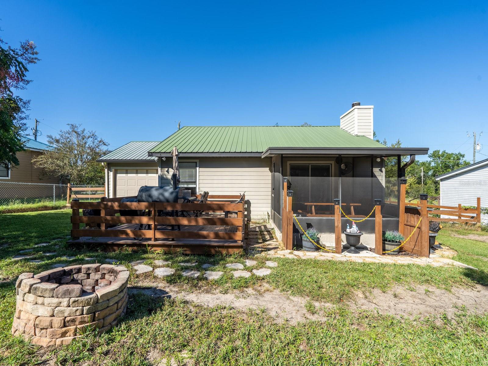 FRST LAKE - Residential