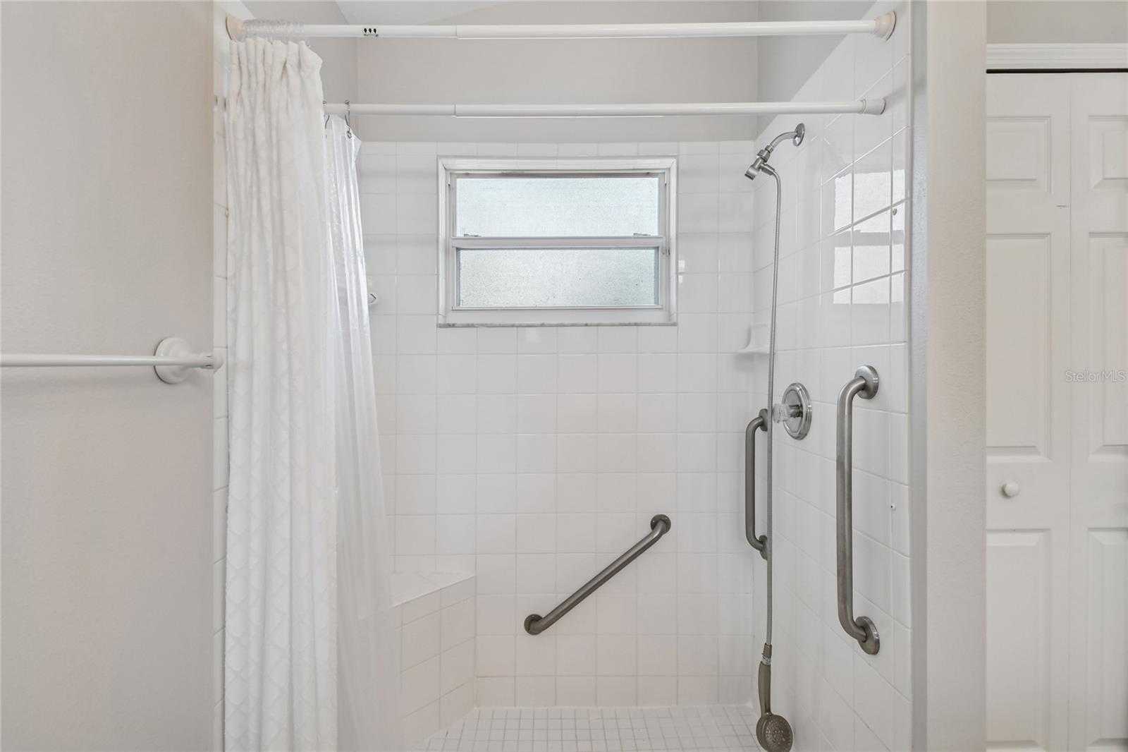 MANCHESTER AT KINGS RIDGE PH I - Residential