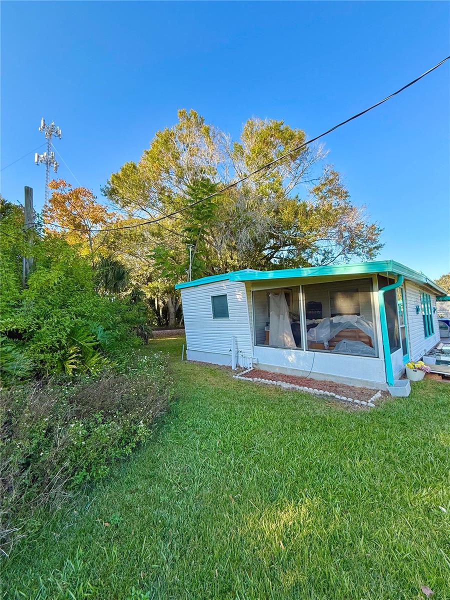 TAVARES MOBILE HOME ESTATES - Residential