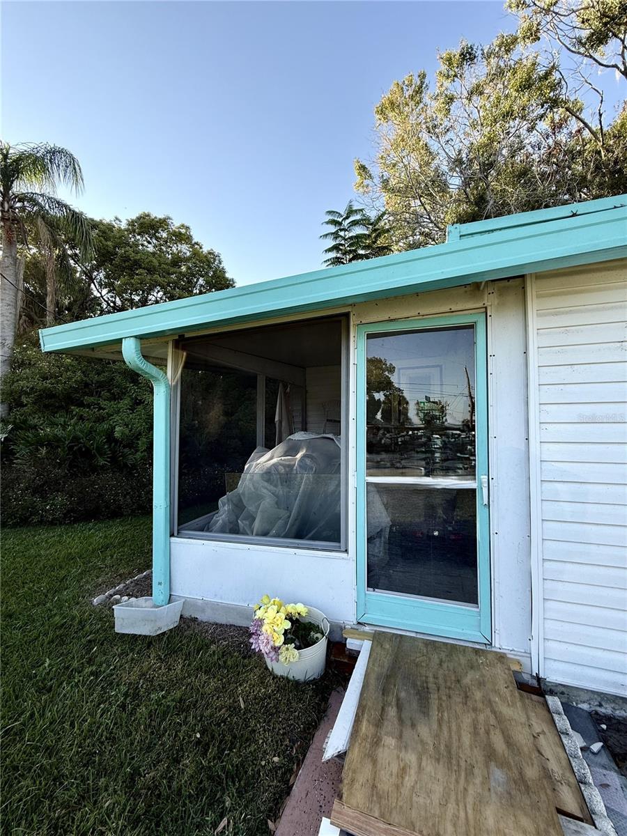 TAVARES MOBILE HOME ESTATES - Residential