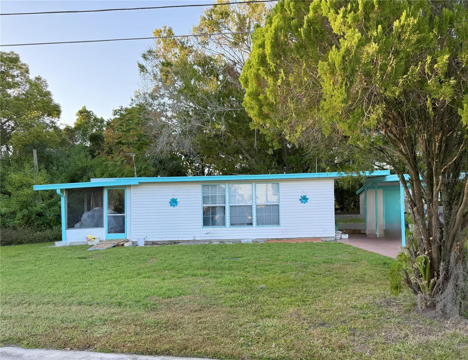 TAVARES MOBILE HOME ESTATES - Residential