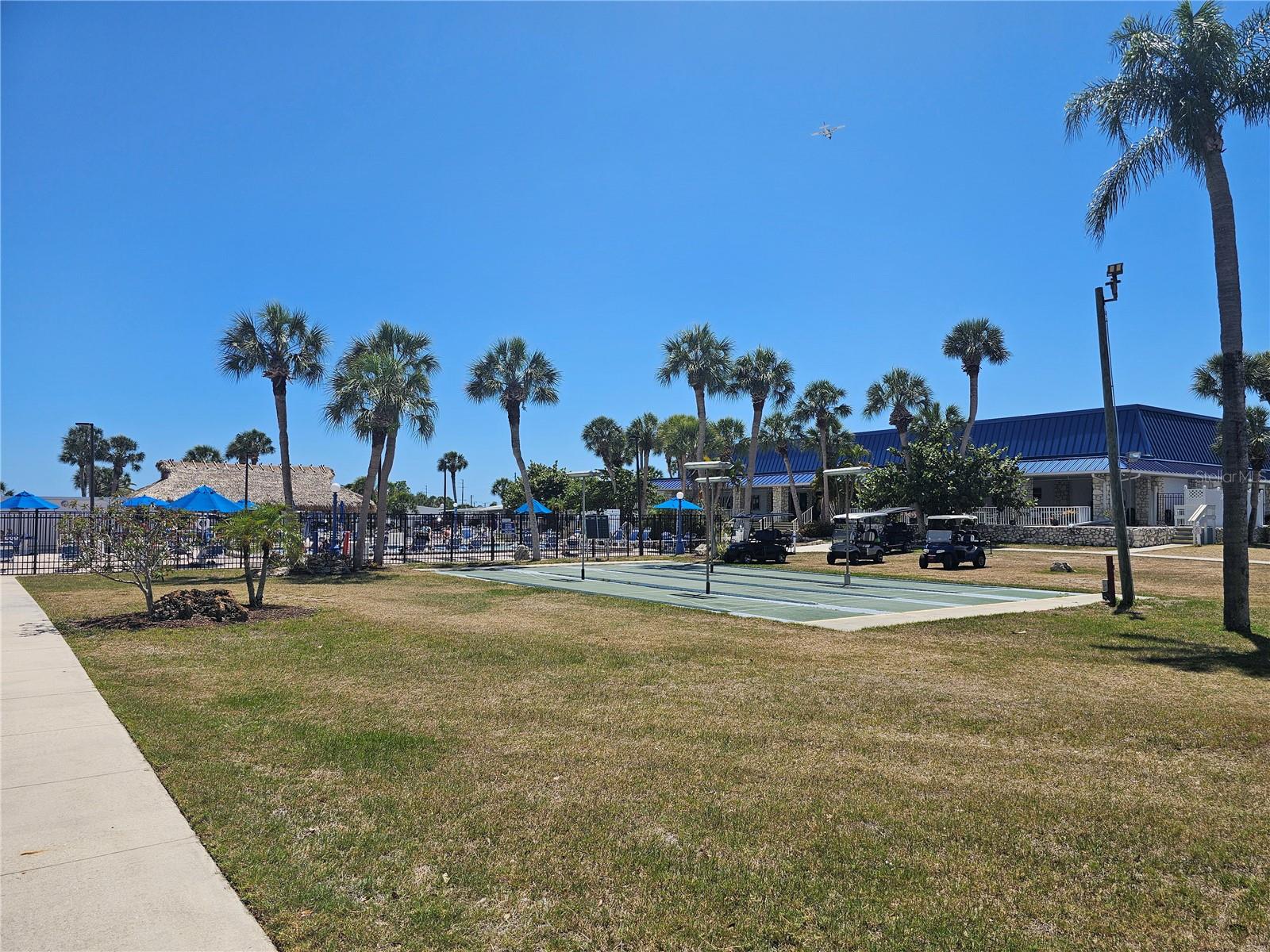 VENICE ISLE - Residential