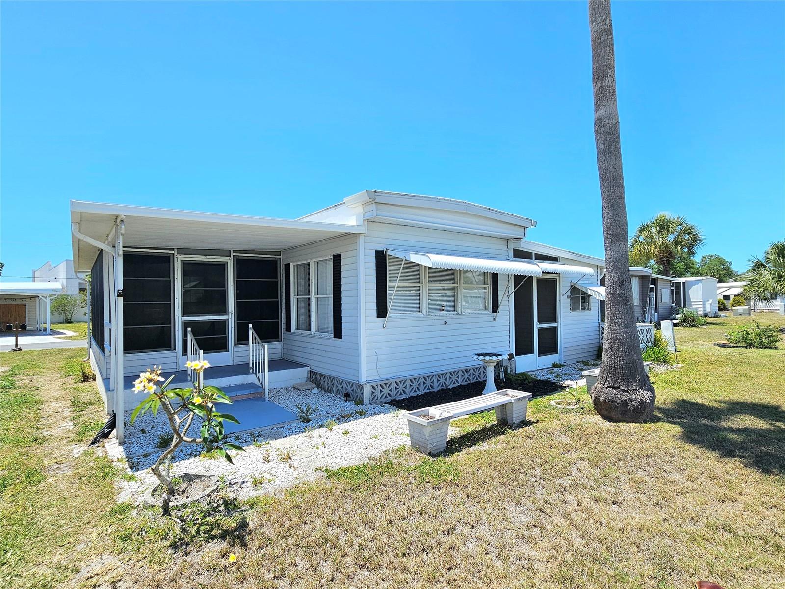VENICE ISLE - Residential