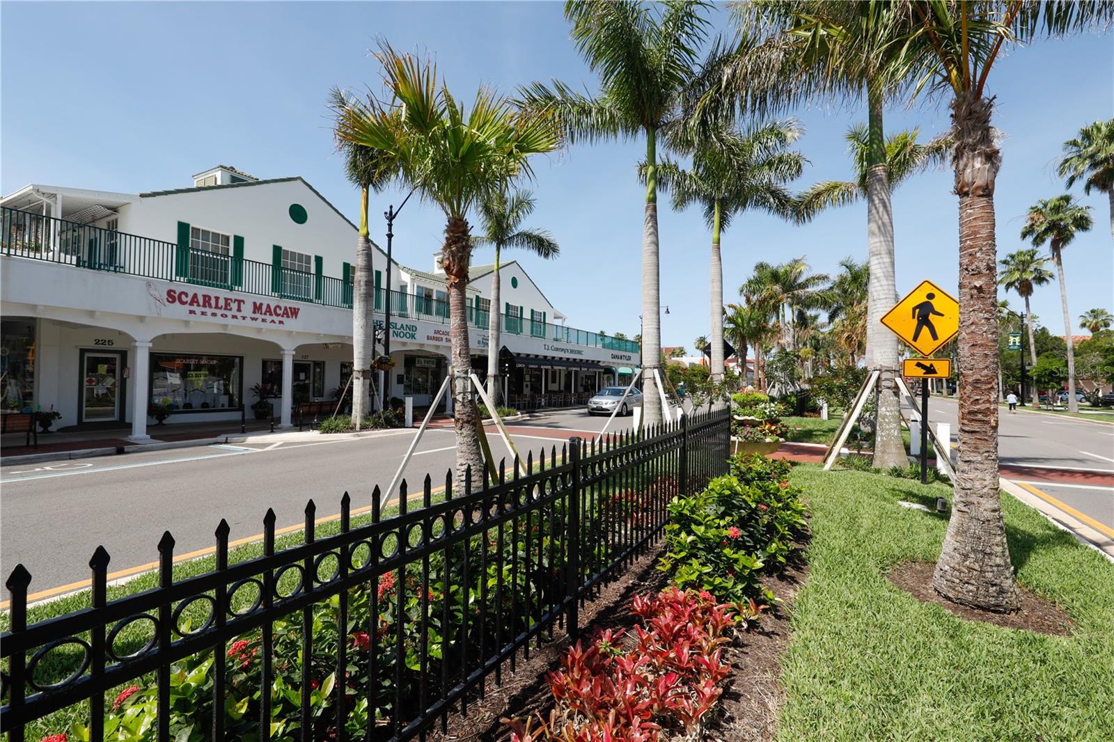 VENICE ISLE - Residential