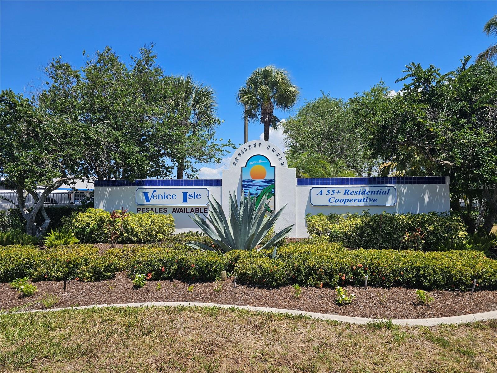 VENICE ISLE - Residential