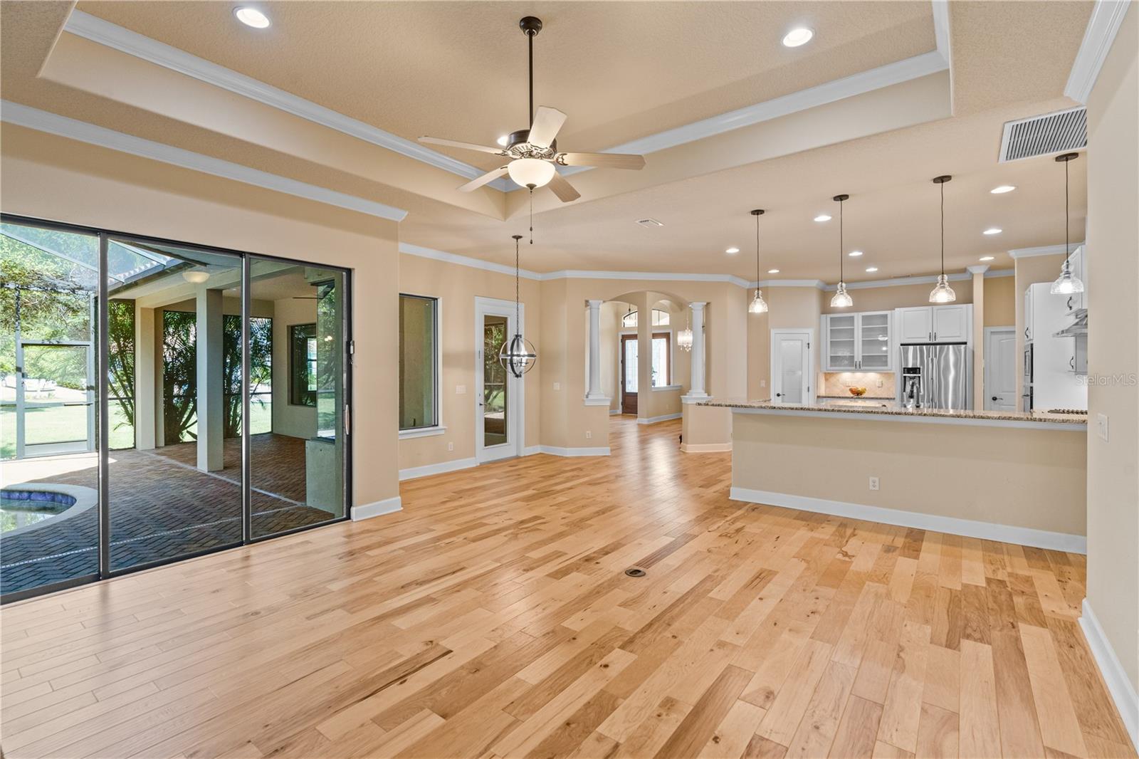 MAJESTIC OAKS REP - Residential