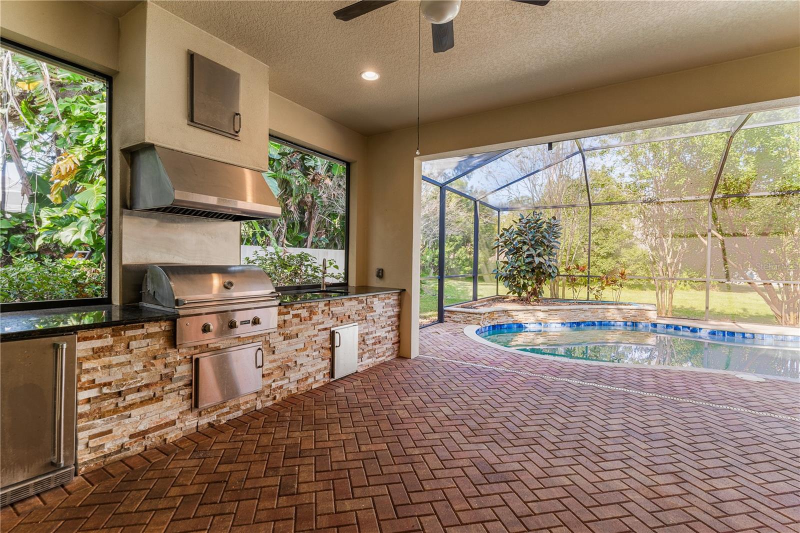 MAJESTIC OAKS REP - Residential