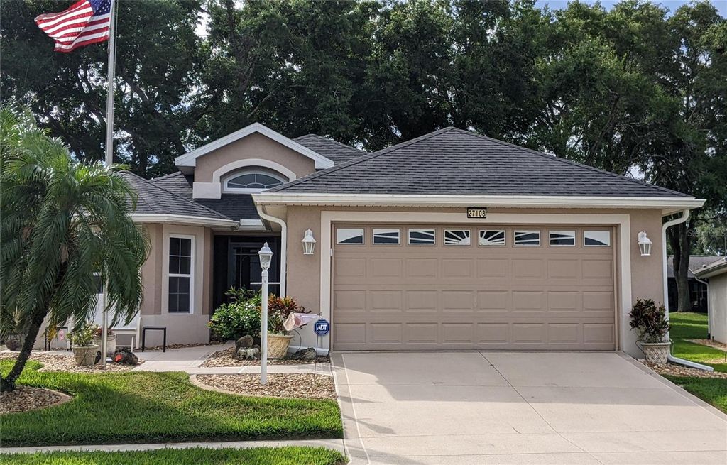 Photo of 27108 Stoney Brook Drive, Leesburg, FL 34748 (MLS # G5107990)