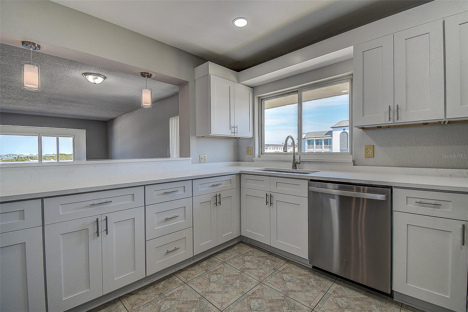 HARBOUR CLUB CONDO - Residential