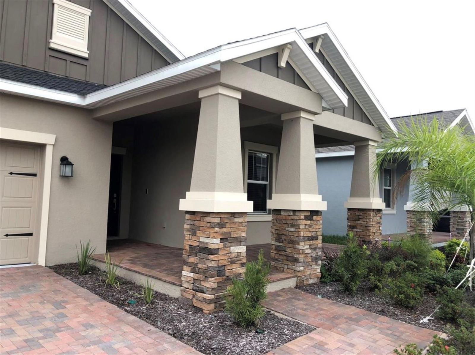 Casas a venda 1 - Jen Dantas 10229 LOVEGRASS LANE