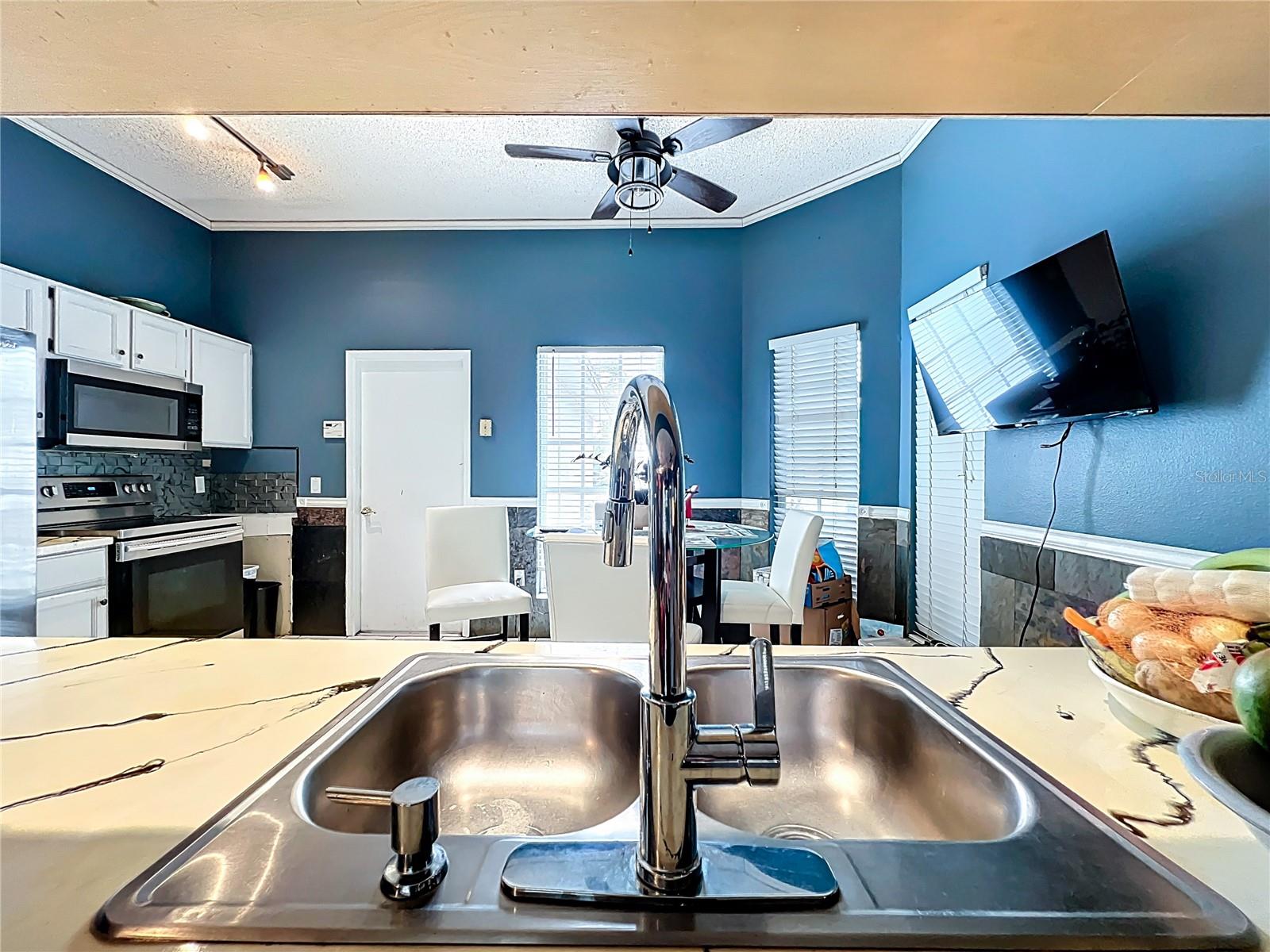 SOUTHCHASE - Residential