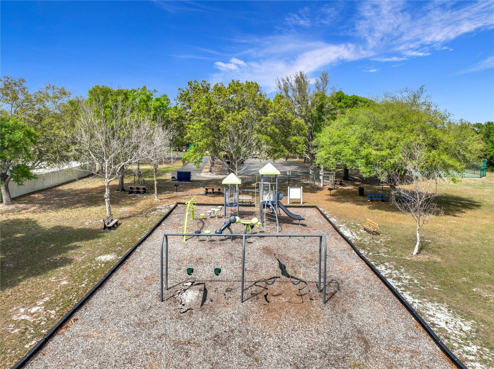 SOUTHCHASE - Residential