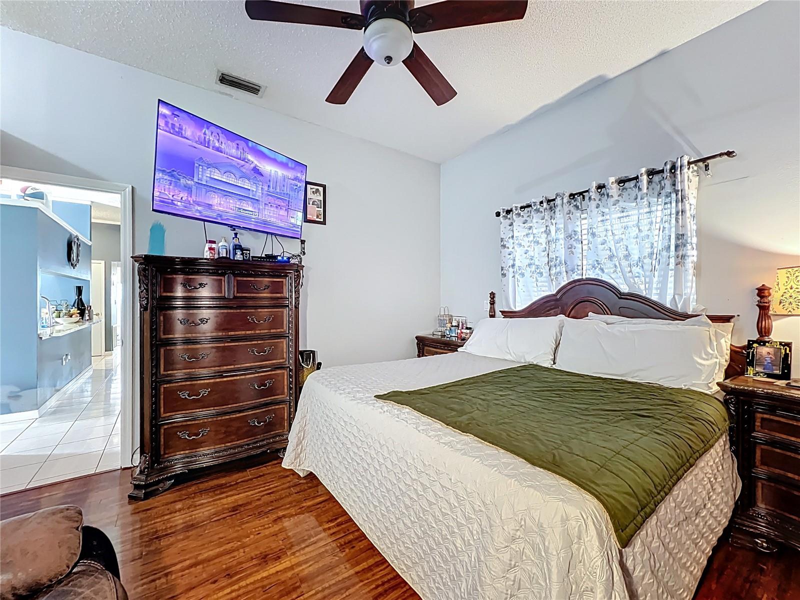 SOUTHCHASE - Residential