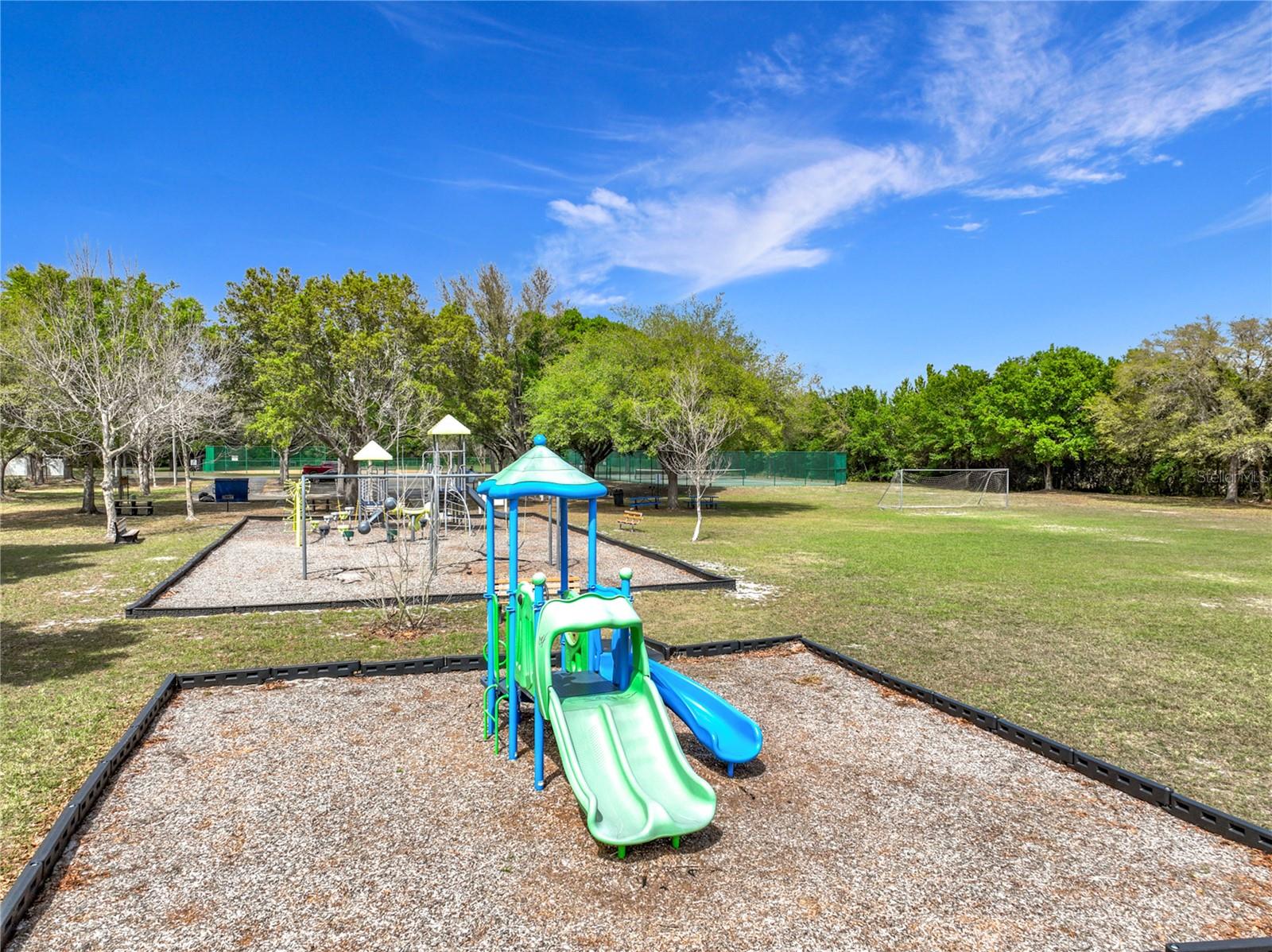 SOUTHCHASE - Residential