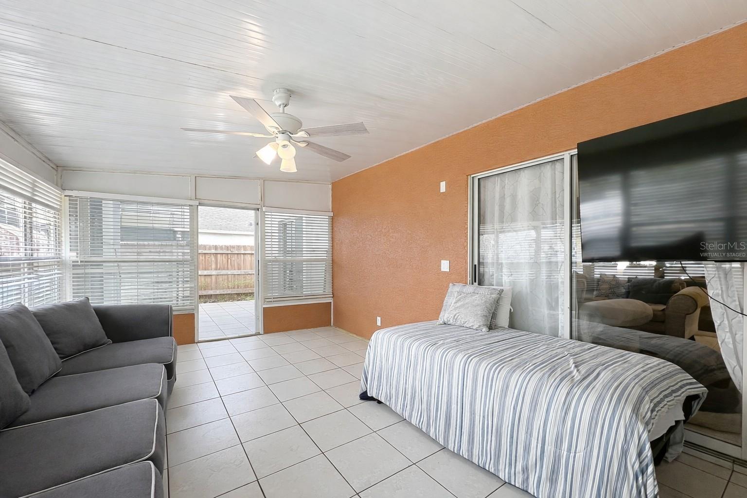 SOUTHCHASE - Residential