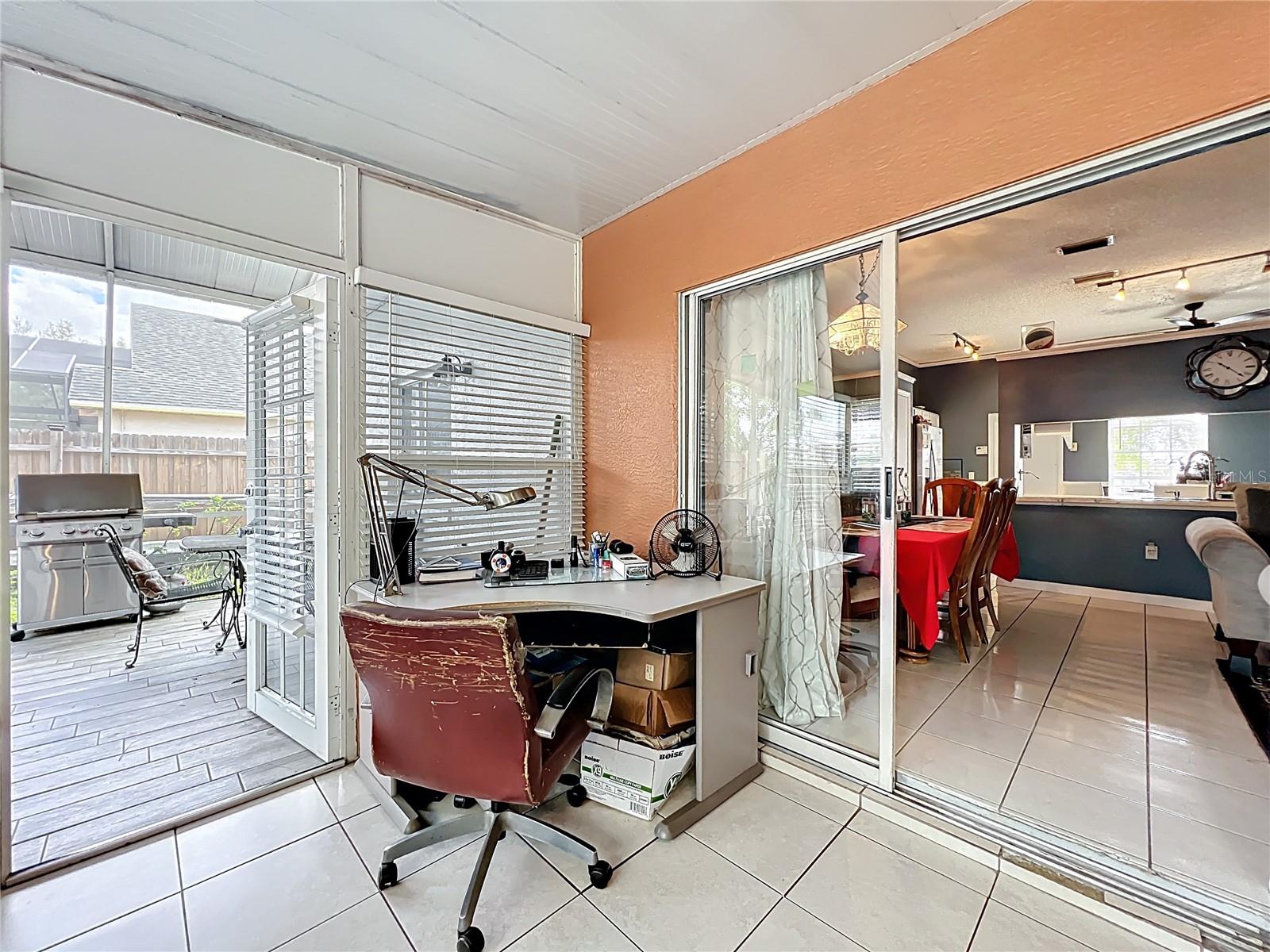 SOUTHCHASE - Residential