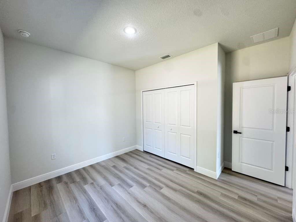 MARION OAKS UN 11 - Residential Lease