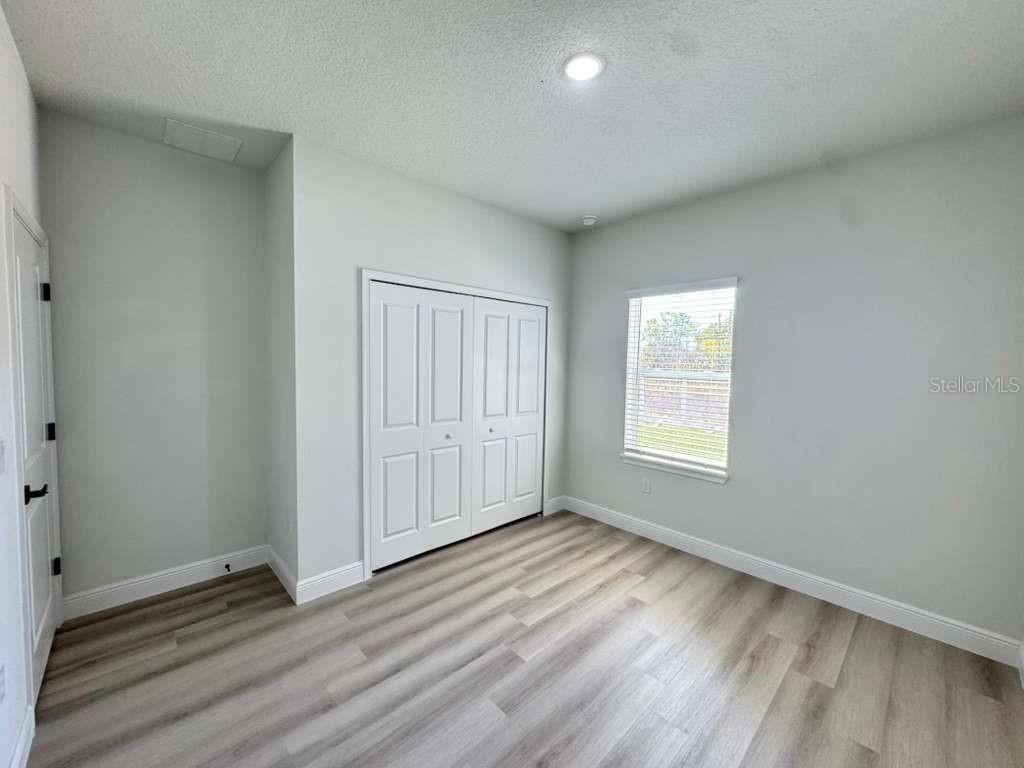 MARION OAKS UN 11 - Residential Lease