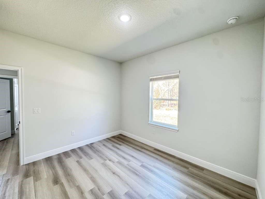 MARION OAKS UN 11 - Residential Lease