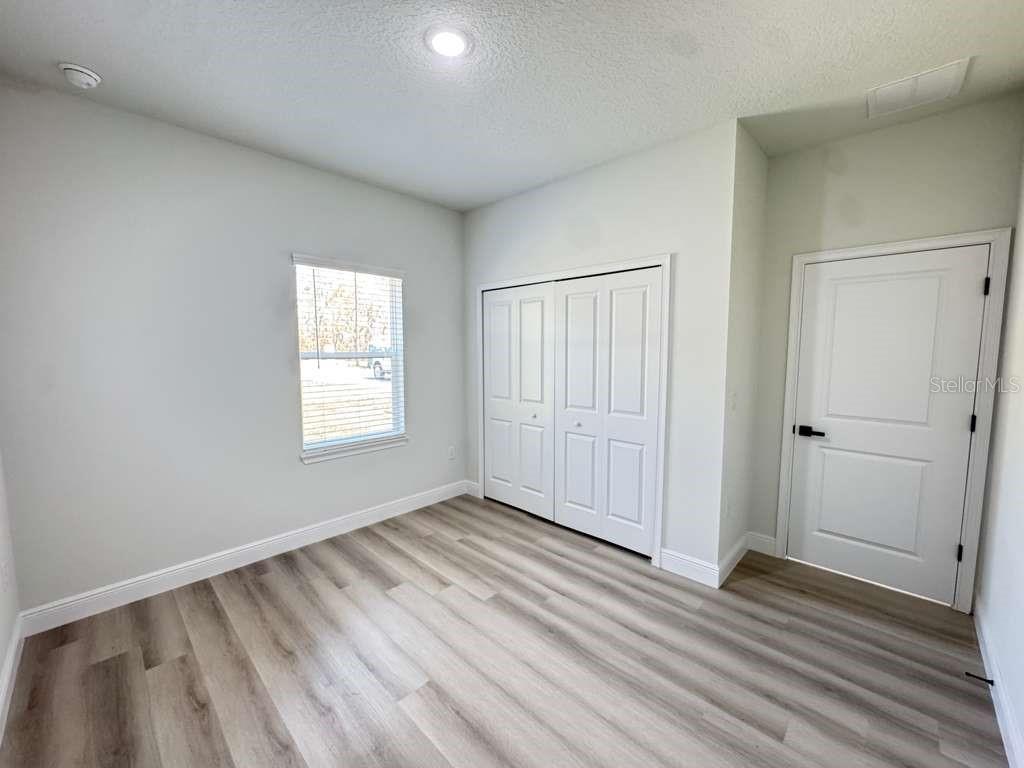 MARION OAKS UN 11 - Residential Lease