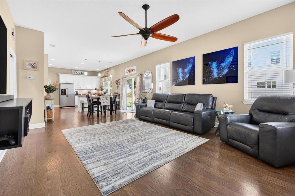 Photo of 1301 36th Avenue N, St Petersburg, FL 33704 (MLS # TB8473294)