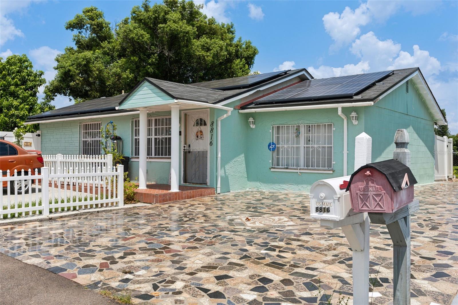 8816 ASCOT COURT