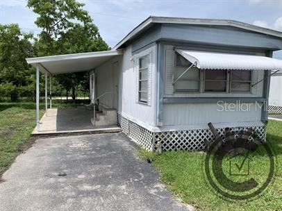 Welcome to 2854 Lake Alfred Road, Unit 11 – a beautifully updated 2-bedroom, 1-bath mobile home offering comfort, convenience, and modern touches throughout. Step inside to find a freshly updated interior featuring stylish finishes, new flooring, and an open layout that maximizes space and natural light.
The kitchen is equipped with sleek stainless steel appliances, including a refrigerator and stove, making meal prep a breeze. Enjoy the added convenience of washer/dryer hookups and a private, covered patio—perfect for relaxing or entertaining outdoors.
Additional perks include an assigned parking space right in front of your unit and a quiet, well-maintained community atmosphere. Don’t miss out on this affordable and move-in ready rental!
Contact us today to schedule a private showing!
Pet Policy --One Dog of 35lb or less (full grown size) - NO AGGRESSIVE BREEDS! Pet insurance is required as well as current vet records. A non-refundable pet fee and additional rent is required for an approve pet.
Failure to report any animal intended for residency will invalidate your application and immediately terminate your lease if you are selected.
YOU MUST TOUR THE PROPERTY PRIOR TO SUBMITTING AN APPLICATION. Application Process: You will be required to submit the following when you fill out your application: Driver's License/State ID, Income Verification, and pictures, if any, of your pet.
This must be done when you apply in order to proceed with your application. APPLICATION FEES ARE NON-REFUNDABLE AND APPLY TO EVERYONE 18+ YEARS OR OLDER.
We check: Credit (rental collections and utility collections are red flags) Rental history Employment Background (extent determined by HOA requirements) Gross income must meet or exceed 3 times the monthly rent to qualify for the property you are interested in. Example-Applicant must be able to prove $3000 gross income (verifiable) in order to qualify for home that rents for $1000 a month. What is provable income? A copy of your last pay stub or a letter from your employer will help in determining your income. Sometimes copies of your bank statement or your tax return, W2 forms or 1099 forms are necessary as well. Types of income include, Child Support, Spousal Support, SSI, Retirement and/or Disability, Wages, Parental Support and Student Financial Aid.
ALL APPLICATIONS ARE SUBJECT TO OWNER APPROVAL!